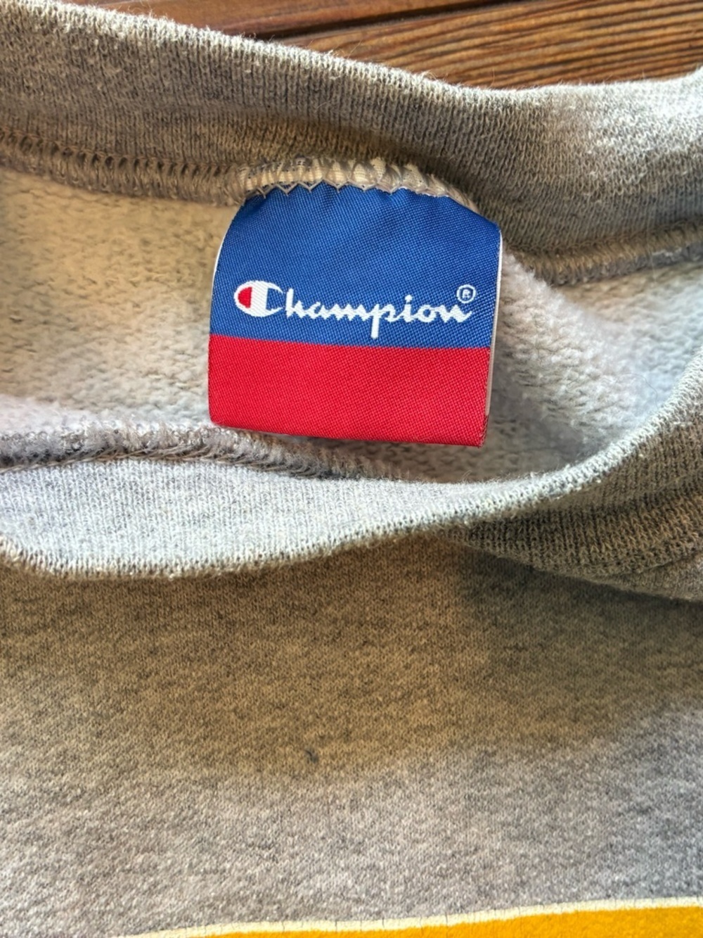 Vintage Champion Mango Bay Crewneck Medium Surf Beach Graphic 90s Y2K - Picture 7 of 9
